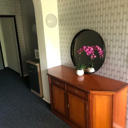 Gaestezimmer Siminciuc 3* Aachen