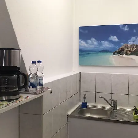 Gaestezimmer Siminciuc בית הארחה 3*