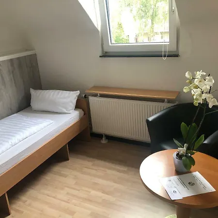 Gaestezimmer Siminciuc בית הארחה אאכן