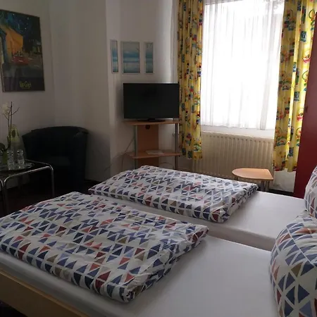 Gasthof Gaestezimmer Siminciuc 3*