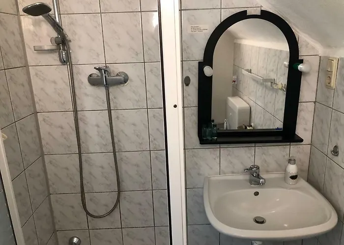 Gæstehus Gaestezimmer Siminciuc Aachen